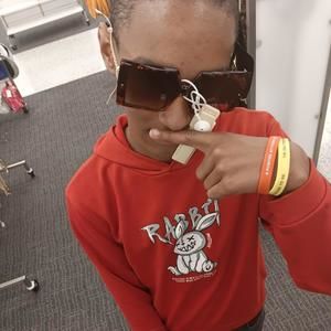 Meet your Posher, Demetrius